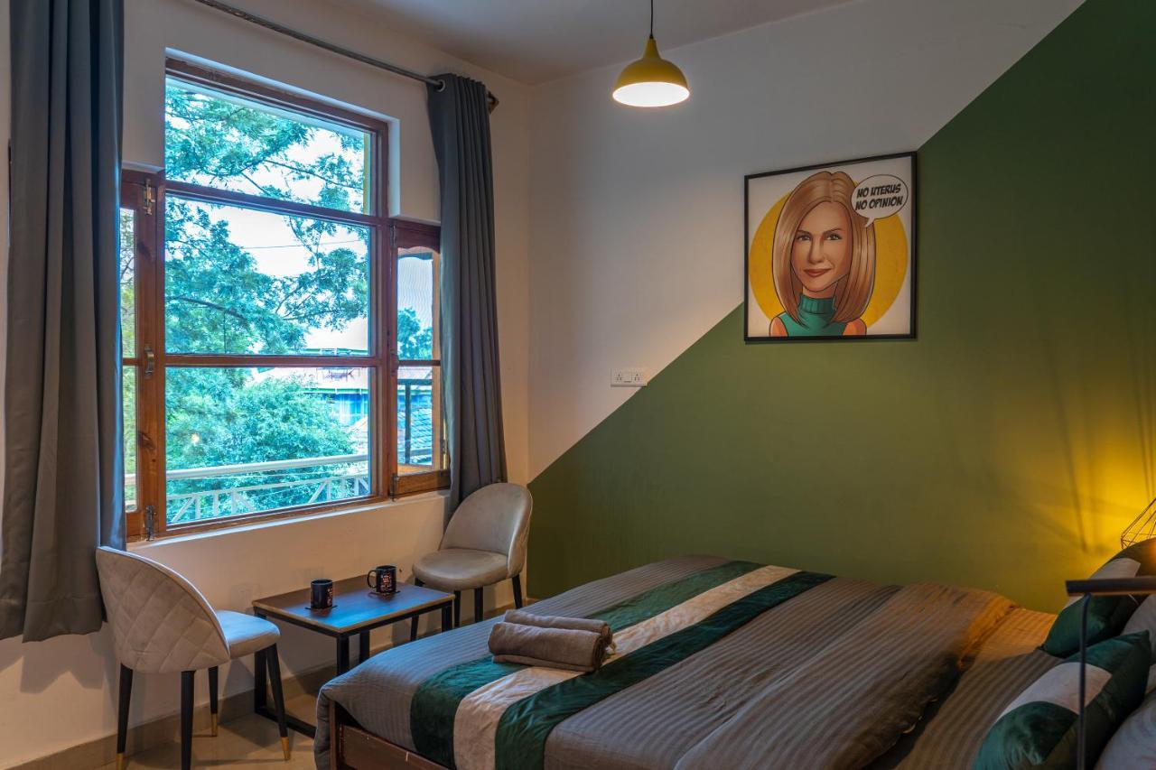 Whoopers Hostel Bir Exteriör bild